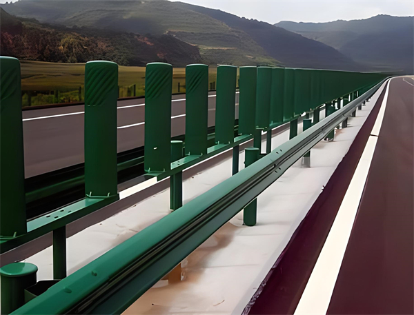 潮州三波护栏板在高速公路的应用
